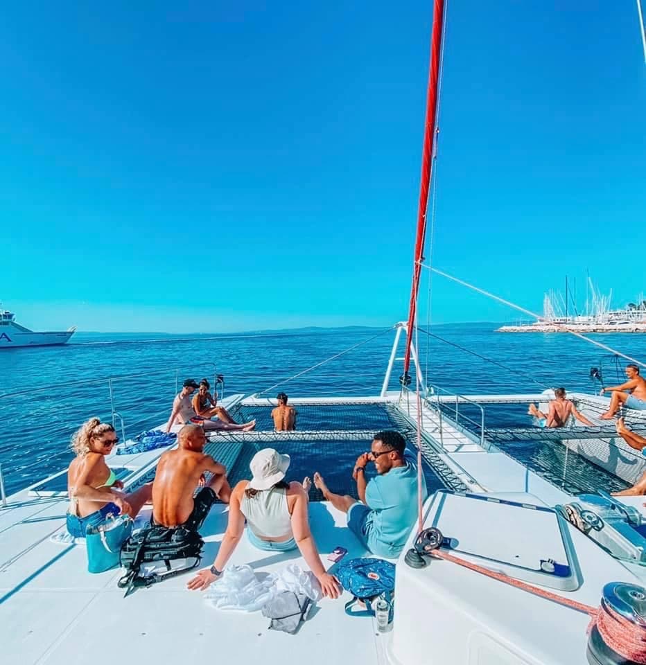 Split: Rejs katamaranem na Hvar + Wyspy Pakleni all inclusive - 4