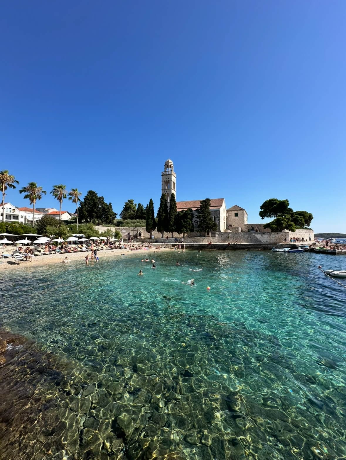 Split: Rejs katamaranem na Hvar + Wyspy Pakleni all inclusive - 10
