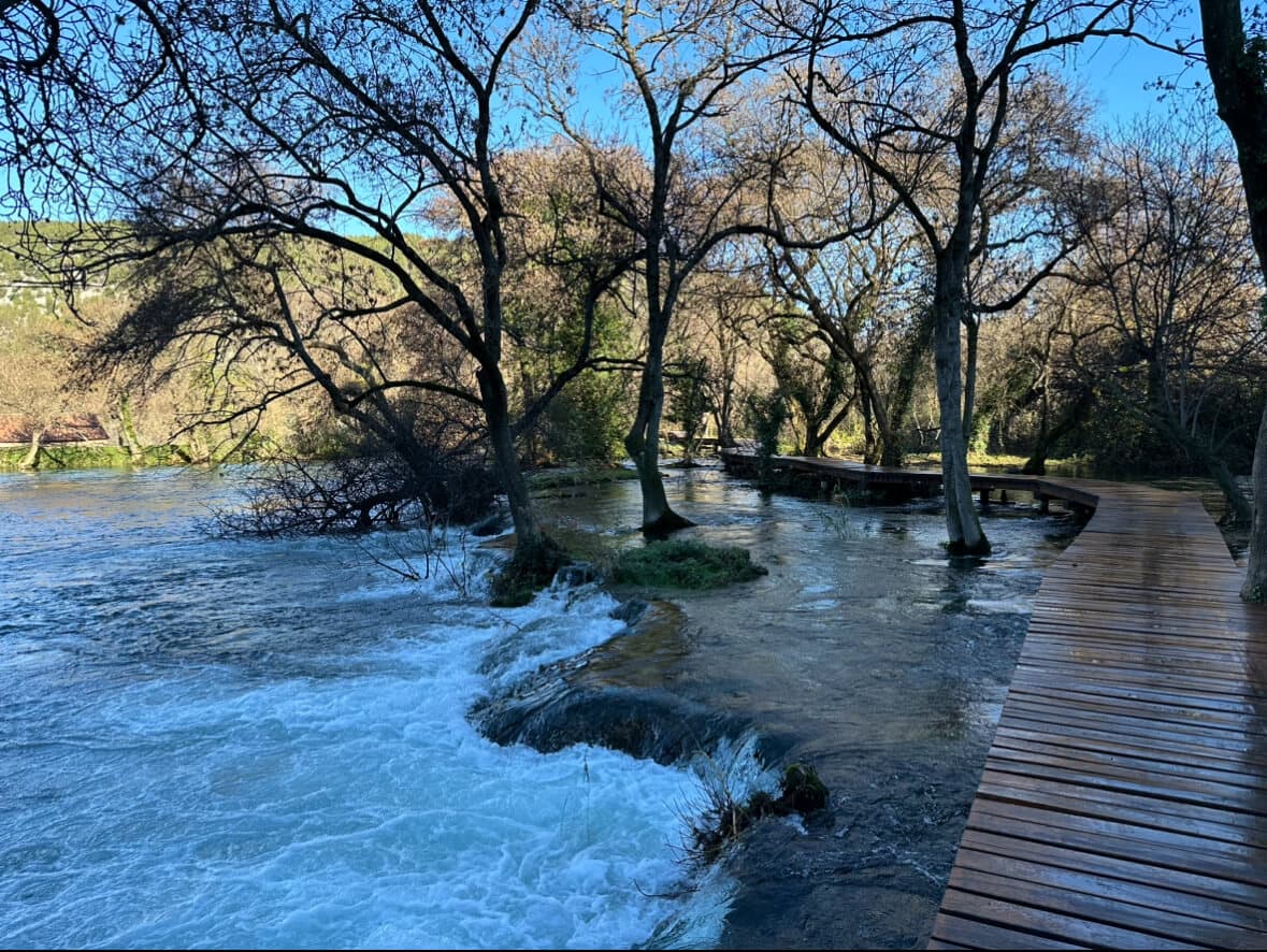 Split i Trogir: Wycieczka do Wodospadów Krka z przewodnikiem i degustacją wina - 15