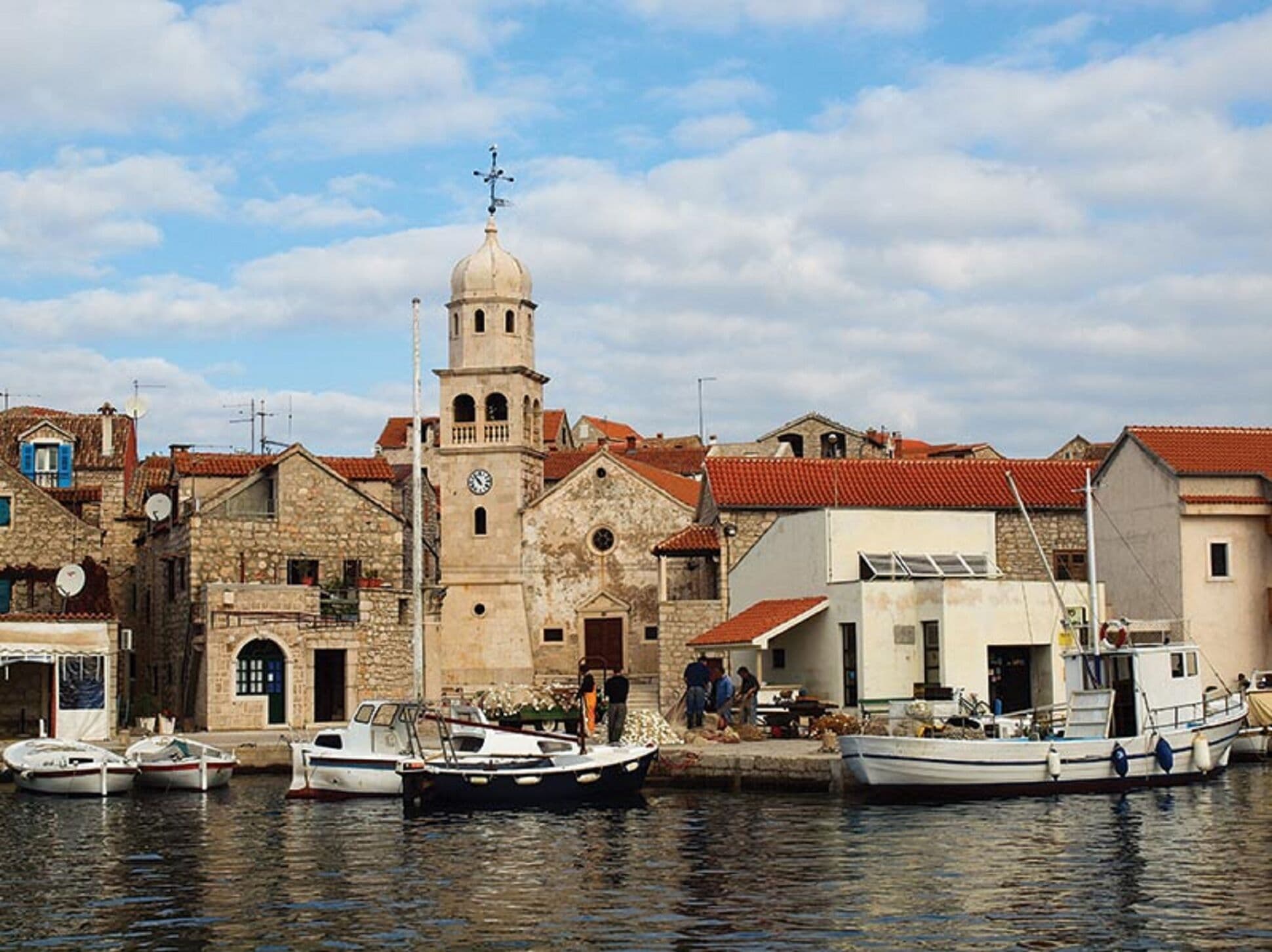 Vodice: Prywatny rejs łodzią motorową po wyspach Riwiery Szybenikiej - opcja całodniowa - 8