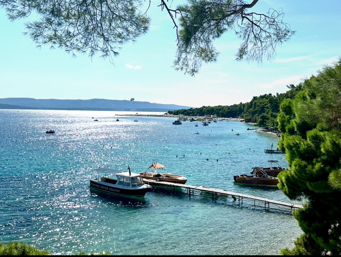 Omiš - Rejs statkiem na wyspę Brač - plaża Bol Złoty Róg z lunchem - 12
