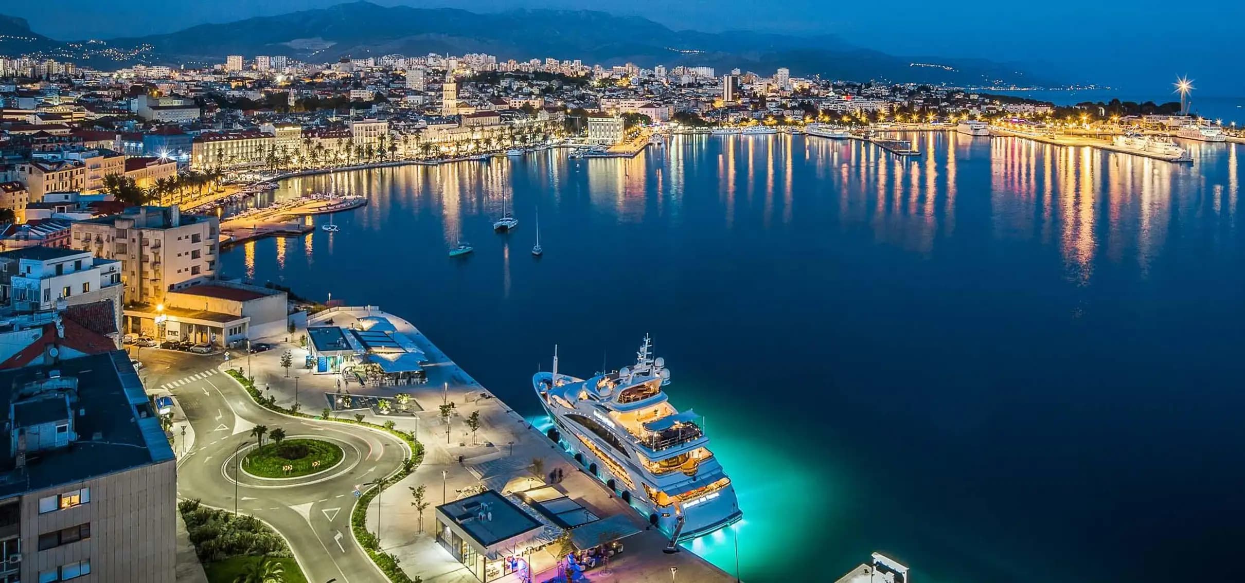 Split: Wieczorny rejs luksusowym katamaranem z muzyką na żywo i degustacją - 3