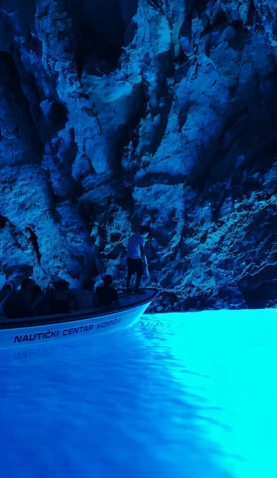 Omiš: Rejs łodzią motorową do Błękitnej Jaskini (Blue Cave) + wyspy