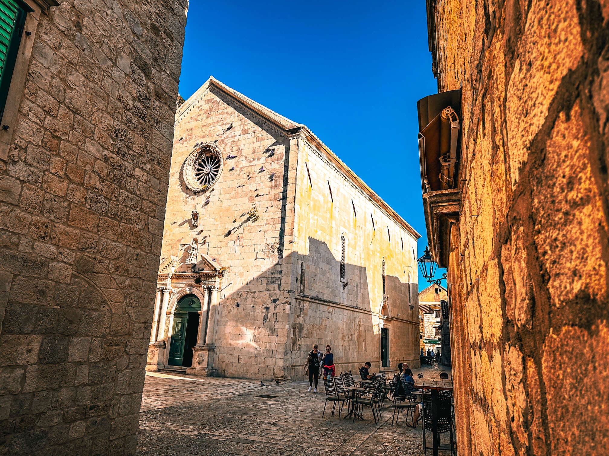 Makarska: Wyjazd do Omiša - spływ Cetiną i lokalne degustacje z polskim przewodnikiem